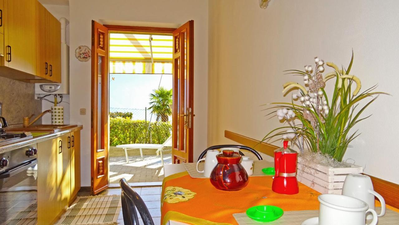 Bellavista Lago Apartment Patio And View By Gardadomusmea Pieve (Lombardy) Exterior foto