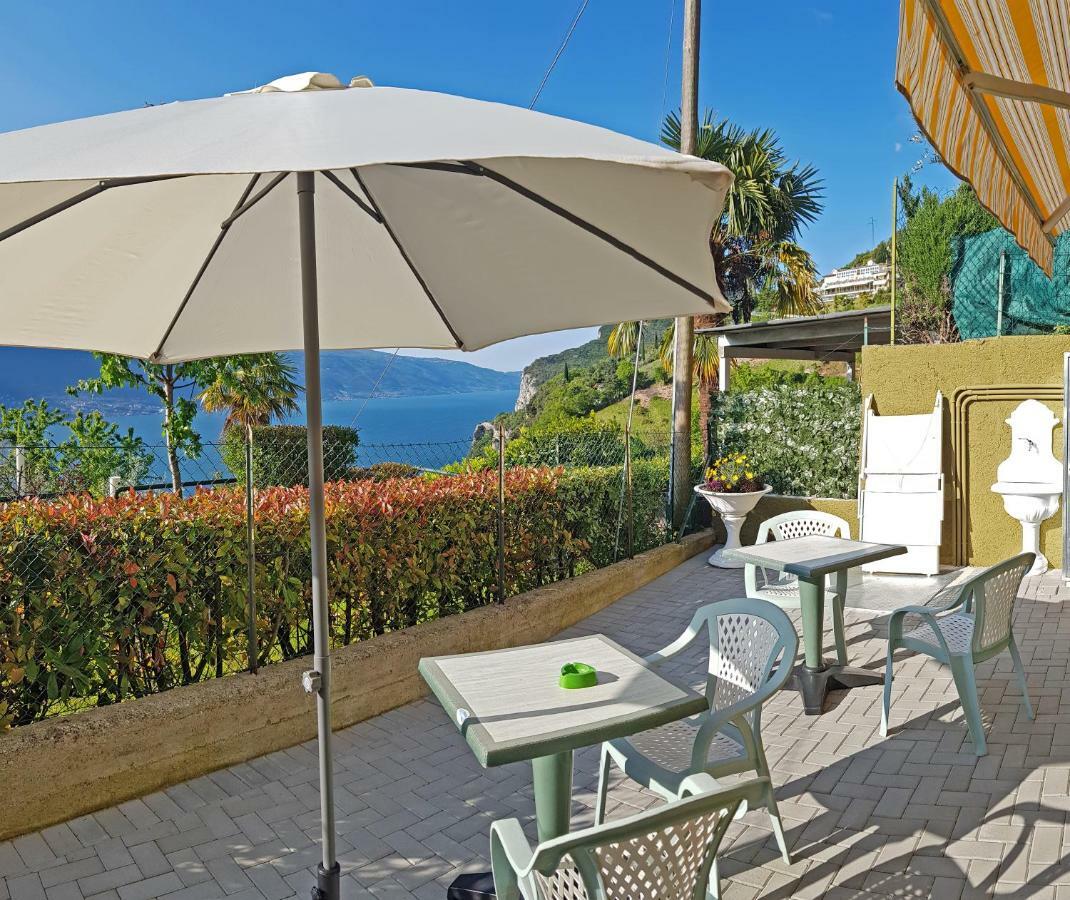 Bellavista Lago Apartment Patio And View By Gardadomusmea Pieve (Lombardy) Exterior foto
